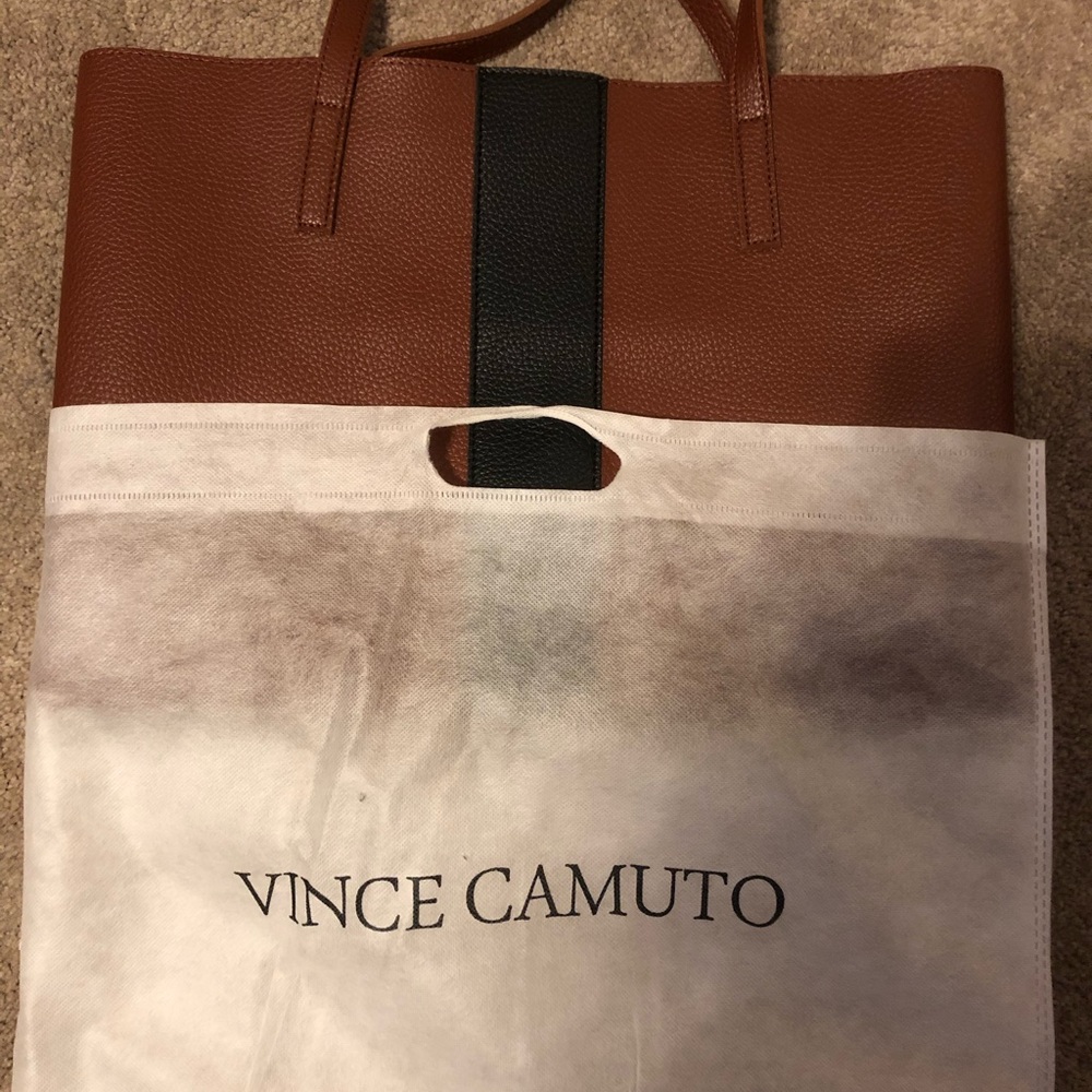 Vince camuto